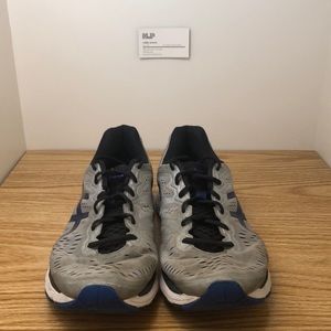 Used asics flytefoam